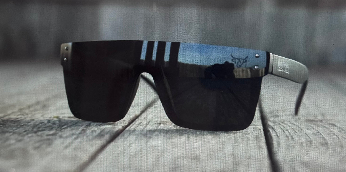 Lost Calf Solar Glasses