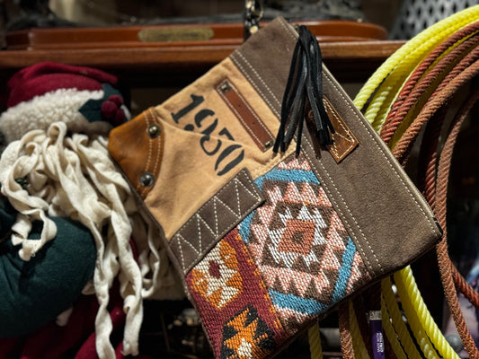 Southwest Bound Pouch