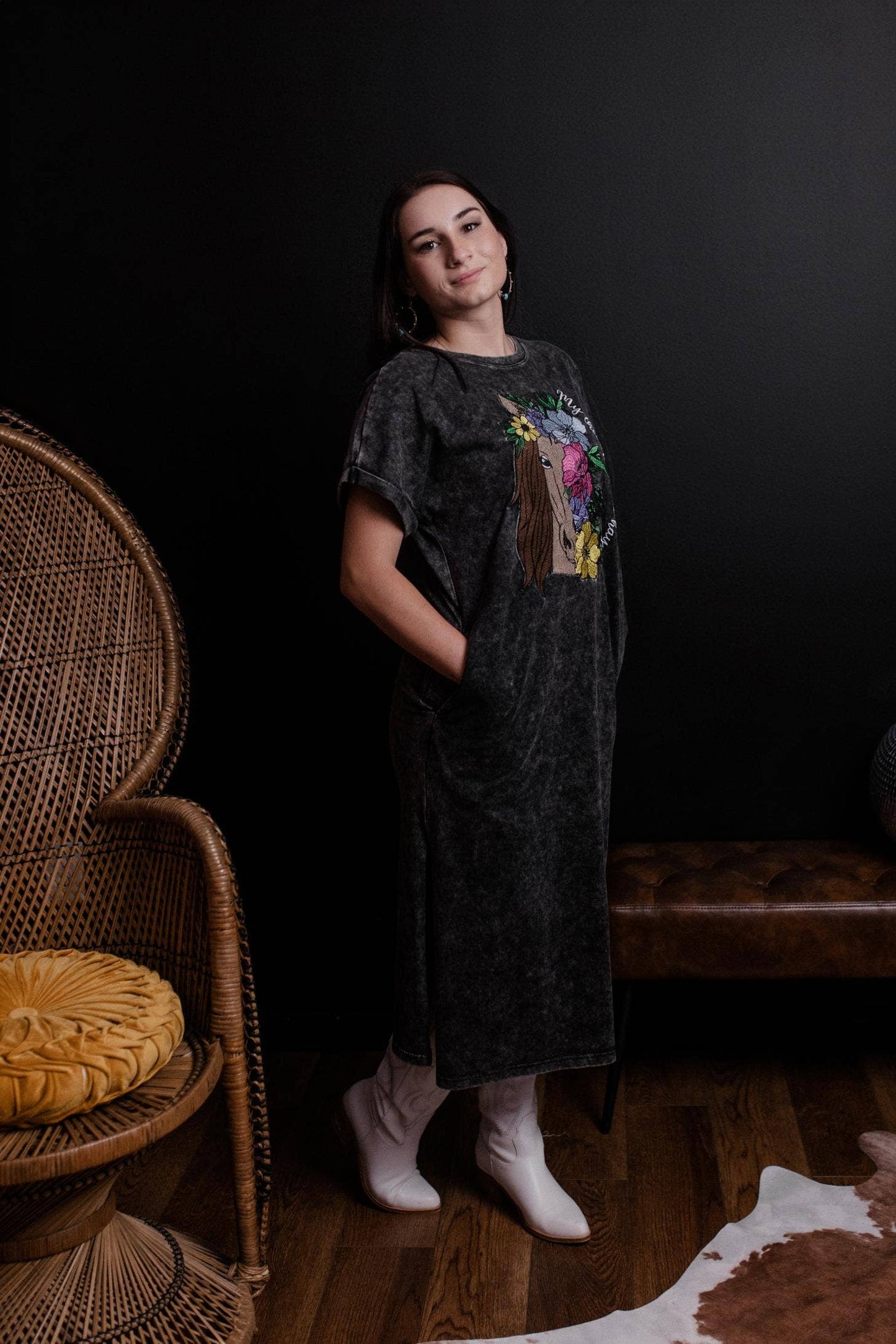 MK417 Horse Therapy Embroidered Acid Washed Dress: Charcoal / 1XL